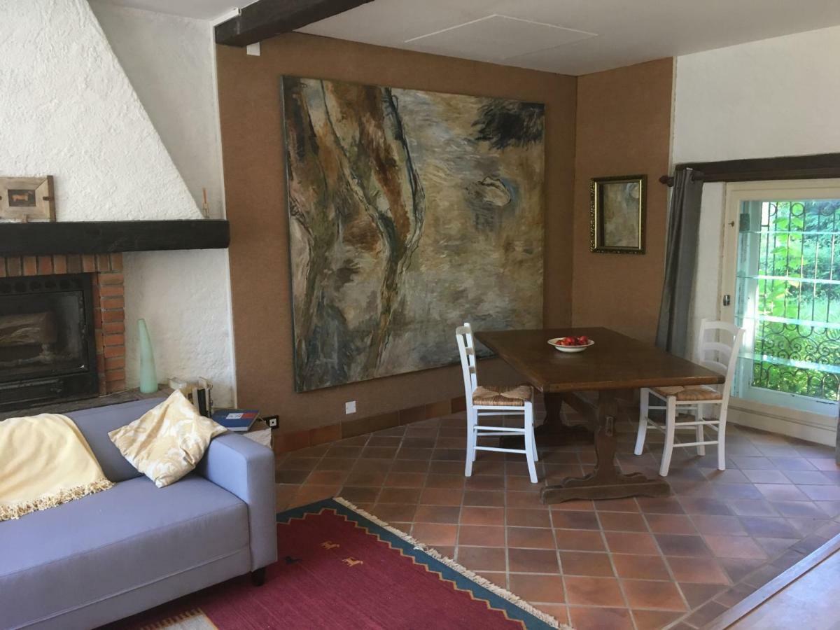 Maison Lyre, Pompadour Hotel Arnac-Pompadour Bagian luar foto