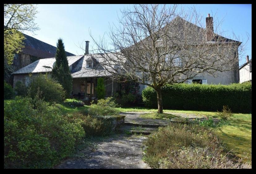 Maison Lyre, Pompadour Hotel Arnac-Pompadour Bagian luar foto
